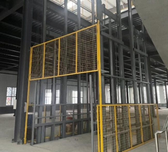 丰满请详细介绍一下货梯安装在室外的维护方法